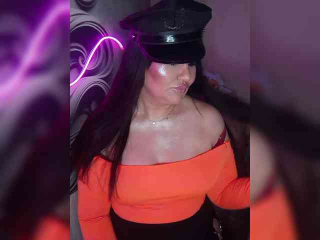 Brunetochkaaa webcam