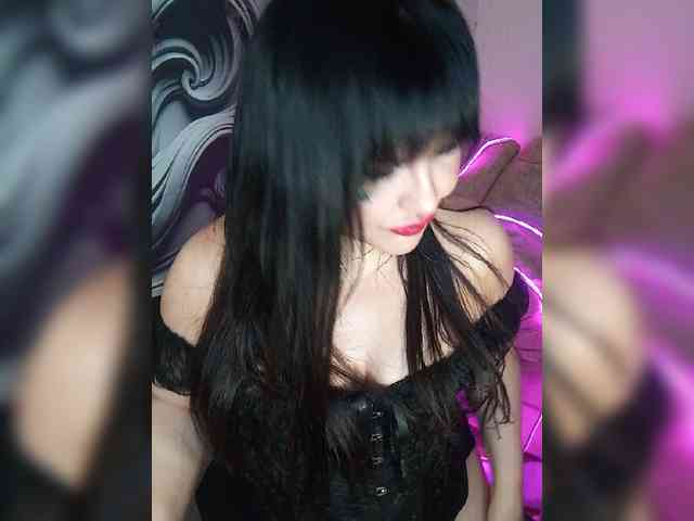 Brunetochkaaa webcam