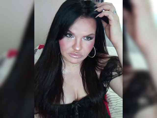 Brunetochkaaa webcam