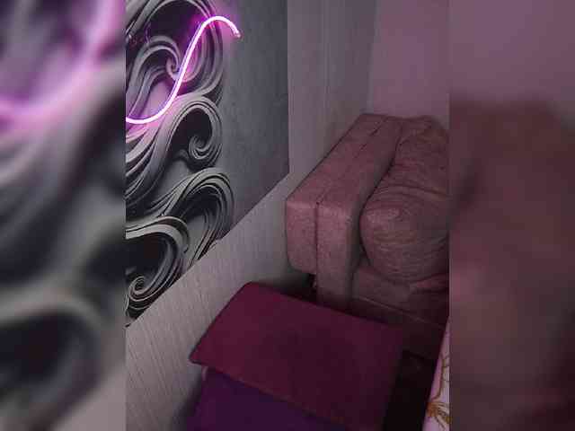 Brunetochkaaa webcam