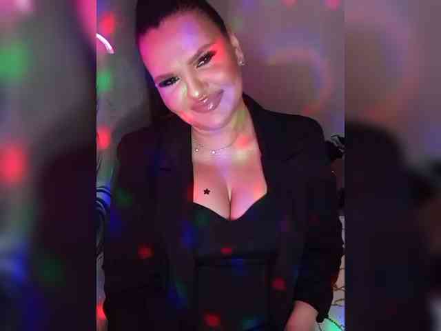 Brunetochkaaa webcam