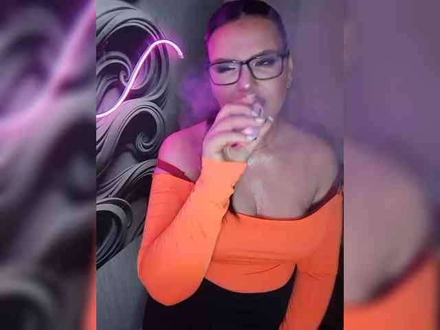 Brunetochkaaa webcam