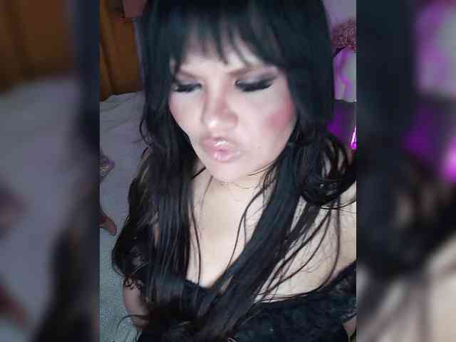Brunetochkaaa webcam