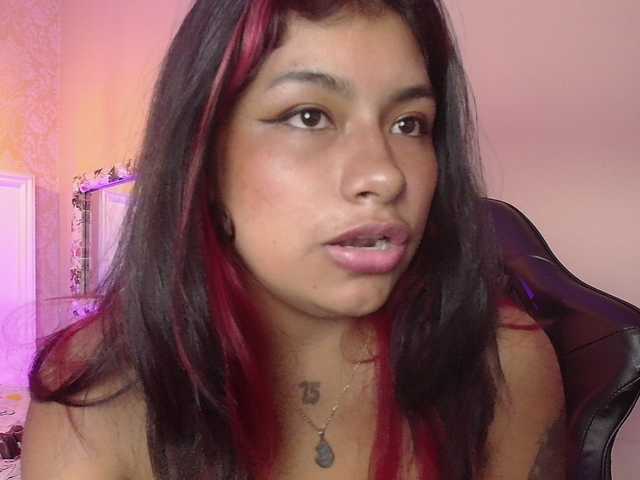 ChantalPetit live cam on BongaCams