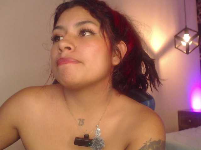 ChantalPetit live cam on BongaCams