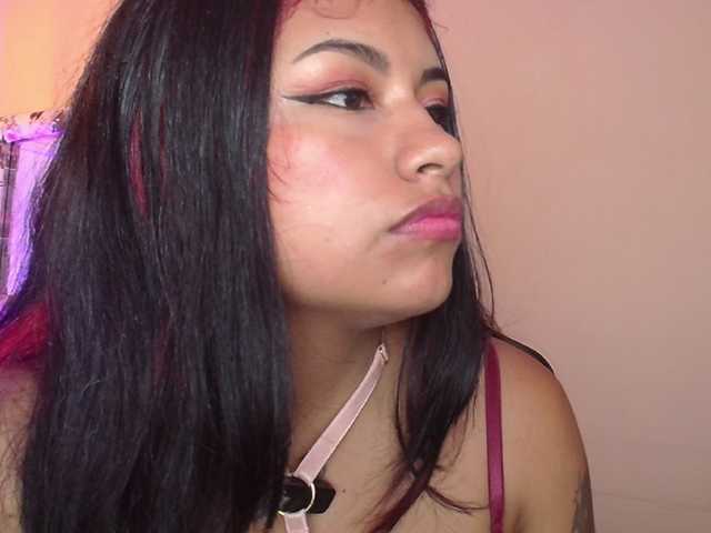 ChantalPetit live cam on BongaCams