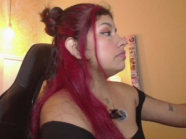 ChantalPetit live webcam show
