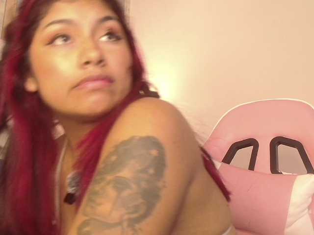 ChantalPetit live webcam show