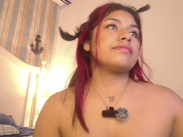 ChantalPetit live webcam show