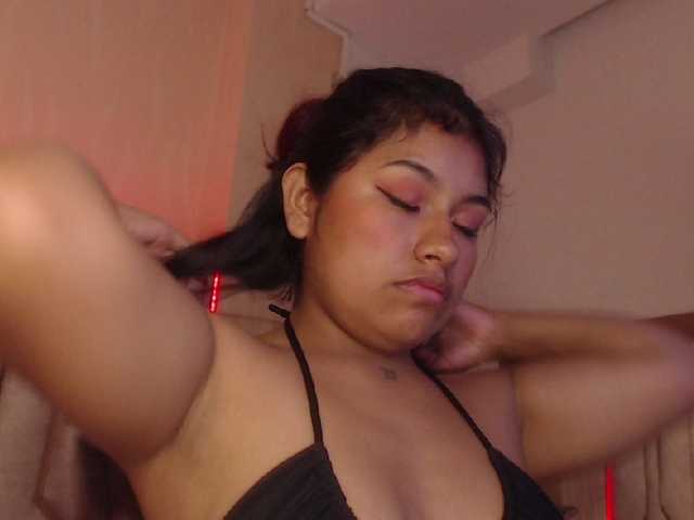 ChantalPetit's BongaCams show and profile