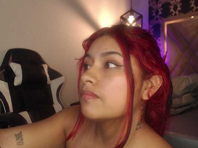 ChantalPetit live cam preview