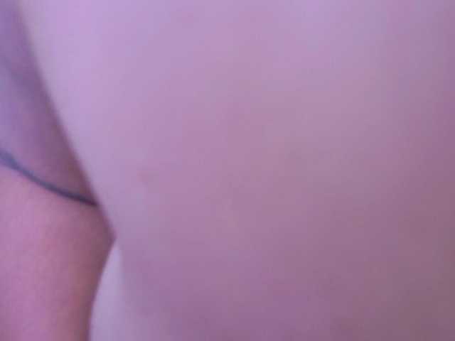 ChantalPetit live cam on BongaCams