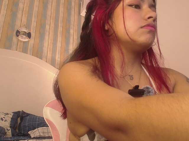 ChantalPetit live webcam show