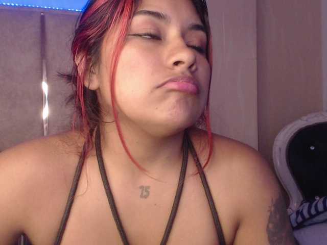 ChantalPetit live cam on BongaCams