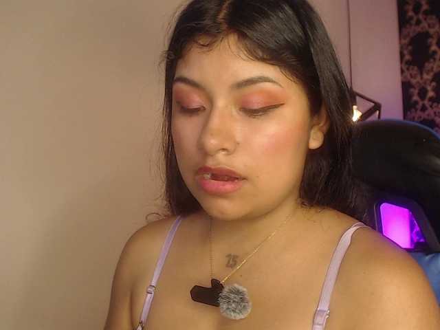 ChantalPetit live cam on BongaCams