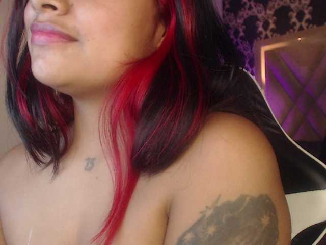 ChantalPetit live cam on BongaCams