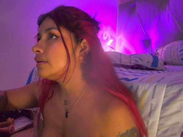 ChantalPetit live webcam show