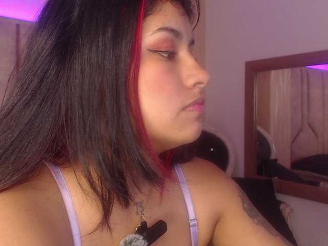 ChantalPetit live webcam show