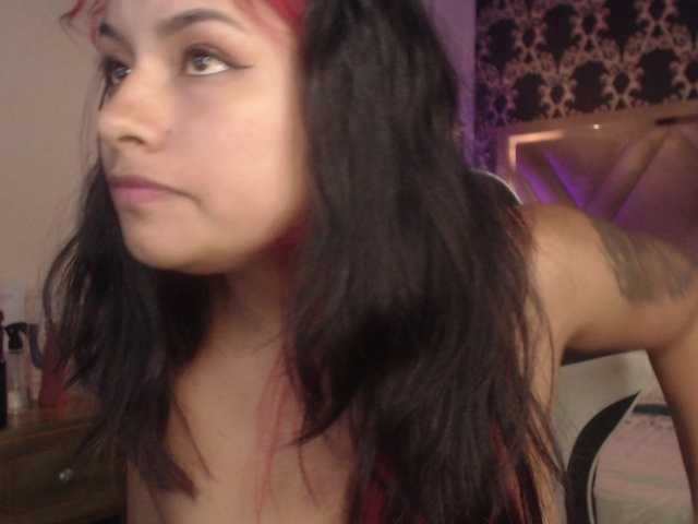 ChantalPetit live cam on BongaCams
