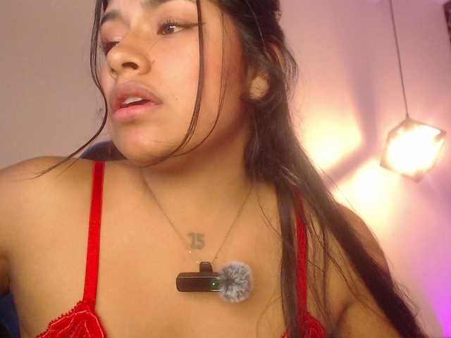 ChantalPetit live cam on BongaCams