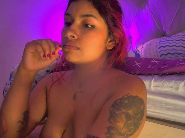 ChantalPetit live webcam show