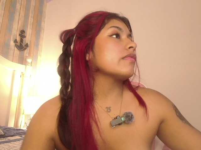 ChantalPetit live webcam show