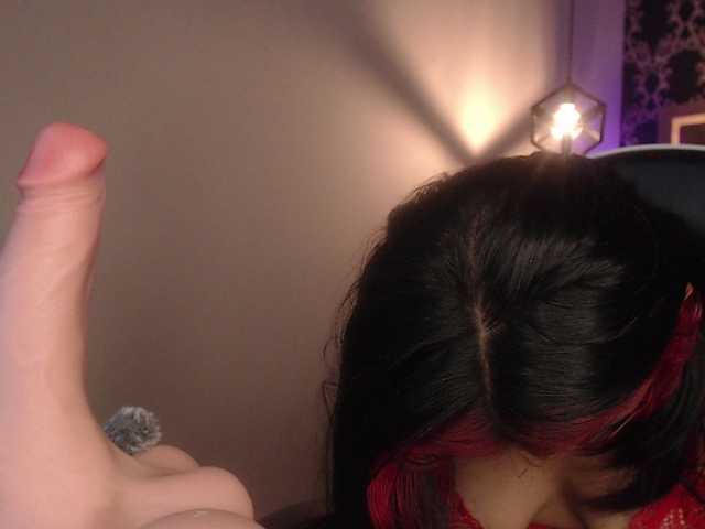 ChantalPetit live cam preview