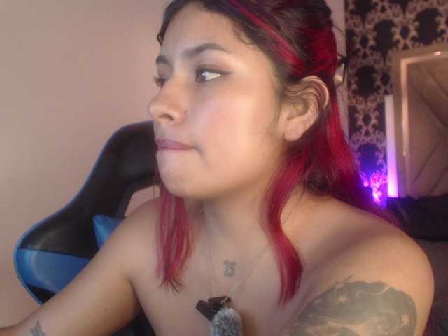le modèle ChantalPetit est en webcam porno dans un show sur le site bongacams, il possède les tags suivants: Latino/Hispanic,Brunette,Shaved