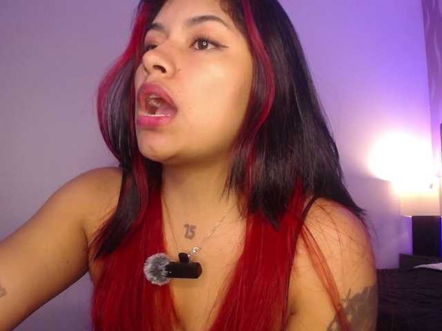 ChantalPetit live cam on BongaCams