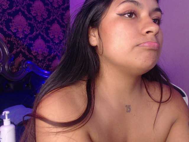 ChantalPetit's BongaCams show and profile