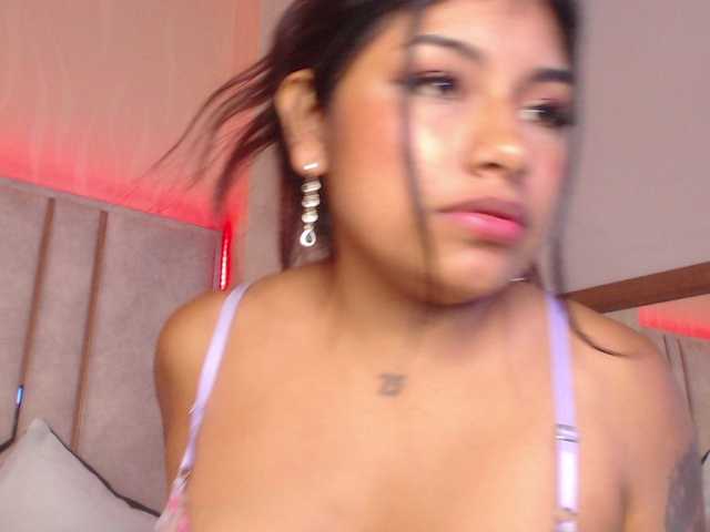 ChantalPetit live cam on BongaCams