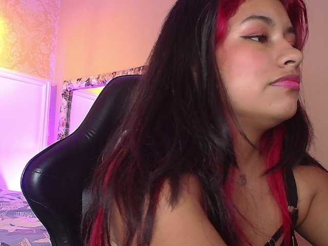ChantalPetit live cam on BongaCams