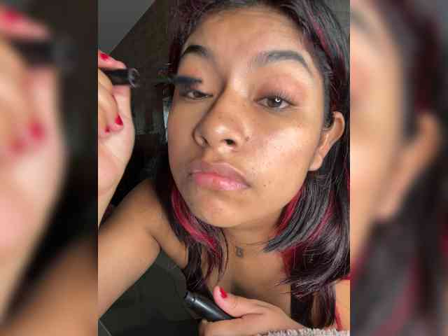 ChantalPetit webcam