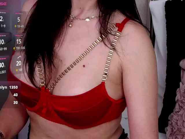 ElianaCarrill webcam