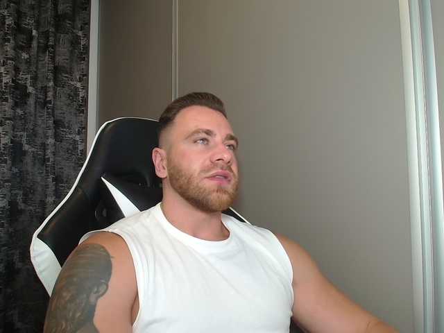 Thori921 live cam preview