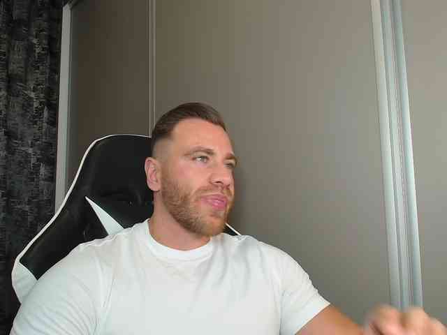 Thori921 Sex Cam Show