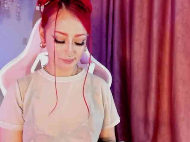 Mia-Bloom