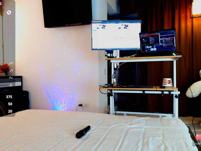 aryahunt live cam on BongaCams