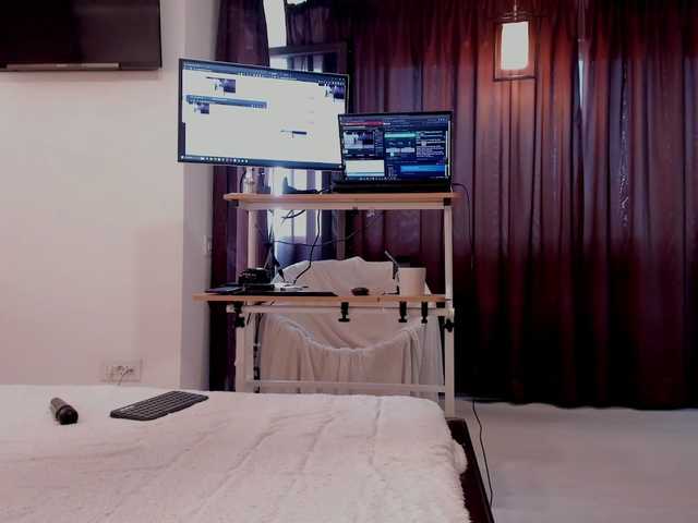 aryahunt live cam on BongaCams