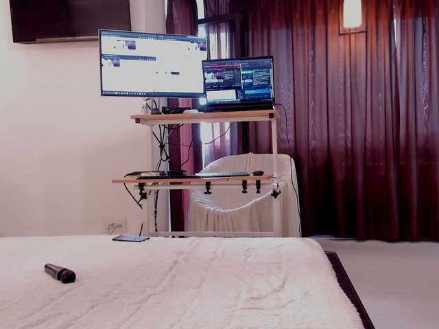 aryahunt live cam on BongaCams