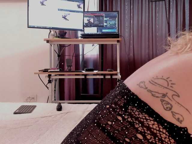 aryahunt live cam on BongaCams