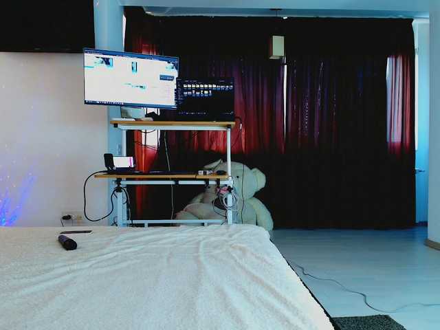 aryahunt live cam on BongaCams