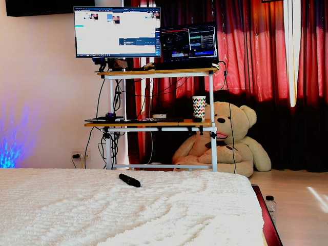 aryahunt live cam on BongaCams
