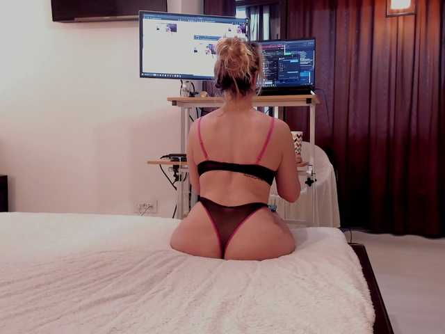 aryahunt live cam on BongaCams