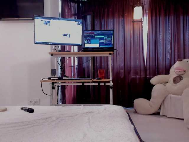 aryahunt live cam on BongaCams