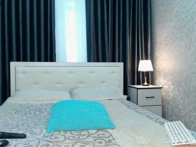 pervjuly's BongaCams show and profile