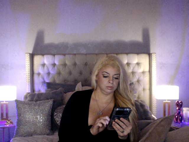 GwenTaylor webcam