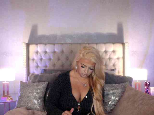 GwenTaylor webcam
