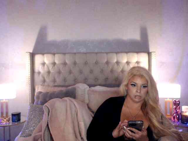 GwenTaylor webcam