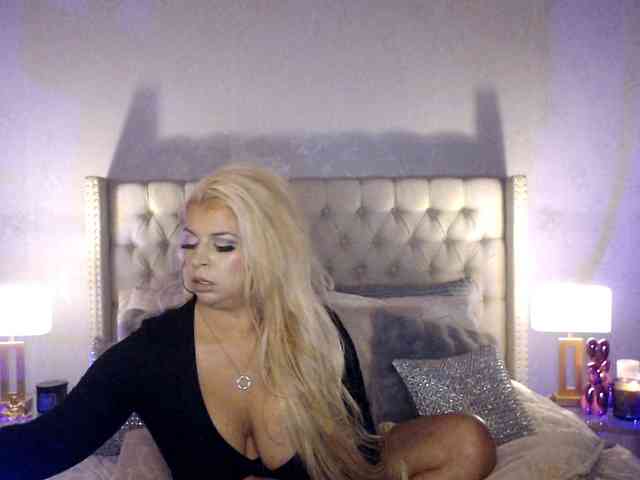 GwenTaylor webcam